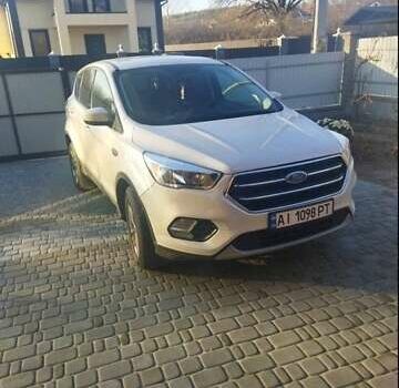 Белый Форд Эскейп, объемом двигателя 1.5 л и пробегом 185 тыс. км за 11000 $, фото 4 на Automoto.ua