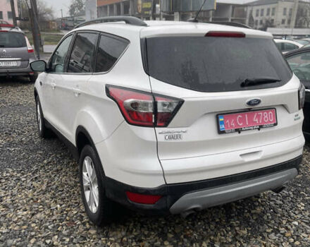 Білий Форд Ескейп, об'ємом двигуна 0 л та пробігом 132 тис. км за 12250 $, фото 4 на Automoto.ua