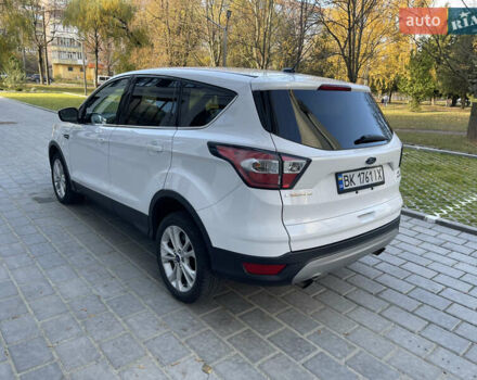Белый Форд Эскейп, объемом двигателя 1.5 л и пробегом 270 тыс. км за 11000 $, фото 9 на Automoto.ua