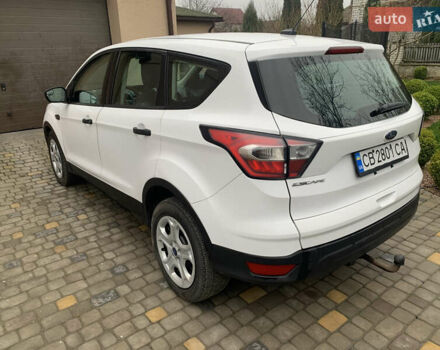 Білий Форд Ескейп, об'ємом двигуна 2.5 л та пробігом 203 тис. км за 13000 $, фото 1 на Automoto.ua