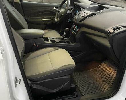 Белый Форд Эскейп, объемом двигателя 1.5 л и пробегом 192 тыс. км за 11500 $, фото 17 на Automoto.ua