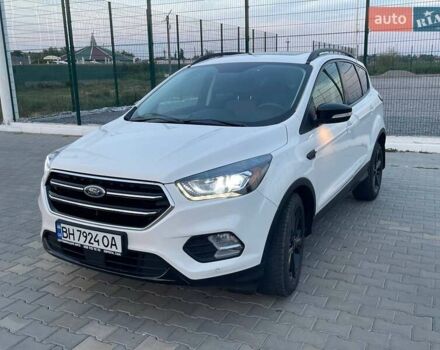 Белый Форд Эскейп, объемом двигателя 2 л и пробегом 51 тыс. км за 13500 $, фото 35 на Automoto.ua