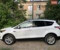 Белый Форд Эскейп, объемом двигателя 1.5 л и пробегом 152 тыс. км за 12000 $, фото 1 на Automoto.ua