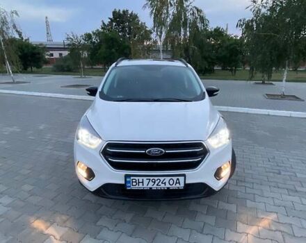 Белый Форд Эскейп, объемом двигателя 2 л и пробегом 51 тыс. км за 13500 $, фото 12 на Automoto.ua