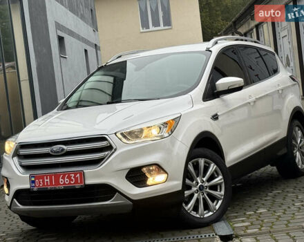 Белый Форд Эскейп, объемом двигателя 1.5 л и пробегом 169 тыс. км за 12900 $, фото 14 на Automoto.ua