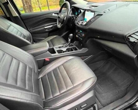 Білий Форд Ескейп, об'ємом двигуна 2 л та пробігом 45 тис. км за 2500 $, фото 12 на Automoto.ua