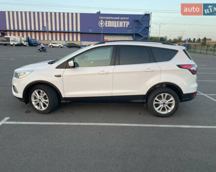 Білий Форд Ескейп, об'ємом двигуна 1.5 л та пробігом 145 тис. км за 12500 $, фото 7 на Automoto.ua