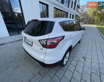 Белый Форд Эскейп, объемом двигателя 1.5 л и пробегом 270 тыс. км за 11000 $, фото 11 на Automoto.ua