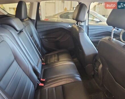 Білий Форд Ескейп, об'ємом двигуна 0 л та пробігом 98 тис. км за 2000 $, фото 10 на Automoto.ua