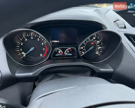 Белый Форд Эскейп, объемом двигателя 2.49 л и пробегом 115 тыс. км за 14000 $, фото 9 на Automoto.ua