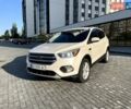 Білий Форд Ескейп, об'ємом двигуна 1.5 л та пробігом 130 тис. км за 13600 $, фото 1 на Automoto.ua