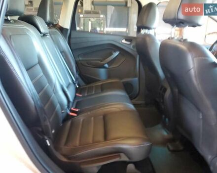 Белый Форд Эскейп, объемом двигателя 2 л и пробегом 94 тыс. км за 2300 $, фото 9 на Automoto.ua