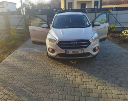 Белый Форд Эскейп, объемом двигателя 1.5 л и пробегом 185 тыс. км за 11000 $, фото 2 на Automoto.ua