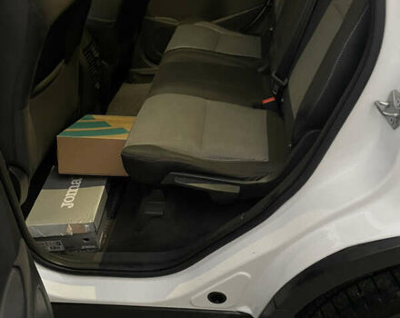 Белый Форд Эскейп, объемом двигателя 1.5 л и пробегом 192 тыс. км за 11500 $, фото 25 на Automoto.ua