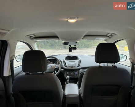 Белый Форд Эскейп, объемом двигателя 2.49 л и пробегом 115 тыс. км за 14000 $, фото 15 на Automoto.ua