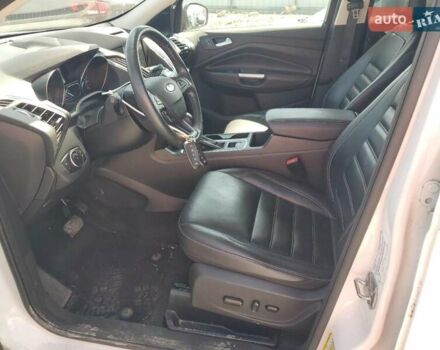 Білий Форд Ескейп, об'ємом двигуна 2 л та пробігом 107 тис. км за 2500 $, фото 6 на Automoto.ua