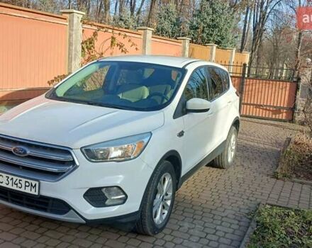 Білий Форд Ескейп, об'ємом двигуна 1.5 л та пробігом 122 тис. км за 13000 $, фото 7 на Automoto.ua