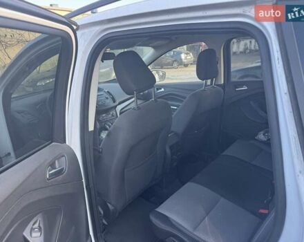 Білий Форд Ескейп, об'ємом двигуна 1.5 л та пробігом 89 тис. км за 12200 $, фото 4 на Automoto.ua