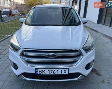 Білий Форд Ескейп, об'ємом двигуна 1.5 л та пробігом 267 тис. км за 10450 $, фото 12 на Automoto.ua