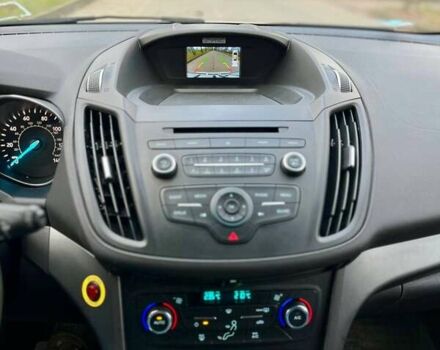 Білий Форд Ескейп, об'ємом двигуна 1.5 л та пробігом 159 тис. км за 10999 $, фото 32 на Automoto.ua