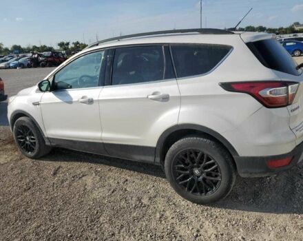 Белый Форд Эскейп, объемом двигателя 2 л и пробегом 76 тыс. км за 2800 $, фото 1 на Automoto.ua