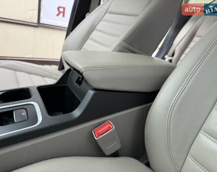 Белый Форд Эскейп, объемом двигателя 1.5 л и пробегом 169 тыс. км за 12900 $, фото 54 на Automoto.ua