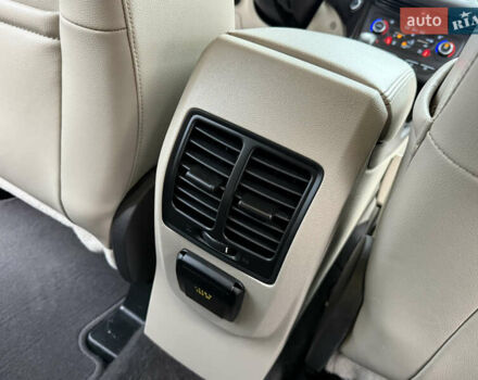 Белый Форд Эскейп, объемом двигателя 1.5 л и пробегом 169 тыс. км за 12900 $, фото 66 на Automoto.ua