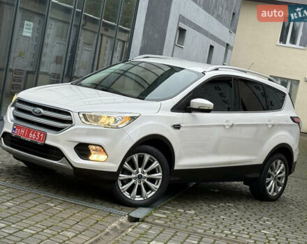 Белый Форд Эскейп, объемом двигателя 1.5 л и пробегом 169 тыс. км за 12950 $, фото 12 на Automoto.ua