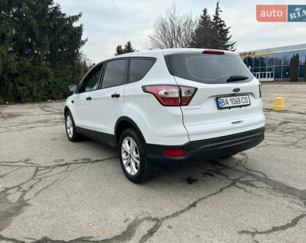 Белый Форд Эскейп, объемом двигателя 2.49 л и пробегом 115 тыс. км за 14000 $, фото 7 на Automoto.ua
