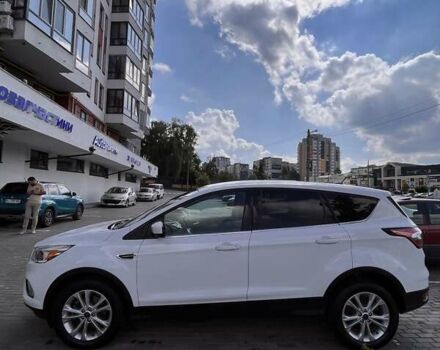Білий Форд Ескейп, об'ємом двигуна 1.5 л та пробігом 97 тис. км за 11900 $, фото 14 на Automoto.ua