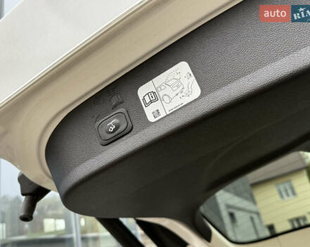 Белый Форд Эскейп, объемом двигателя 1.5 л и пробегом 169 тыс. км за 12900 $, фото 76 на Automoto.ua