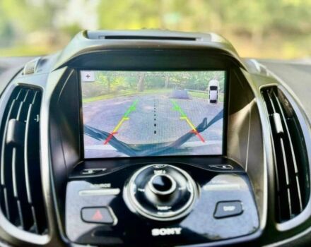 Білий Форд Ескейп, об'ємом двигуна 2 л та пробігом 50 тис. км за 9200 $, фото 6 на Automoto.ua