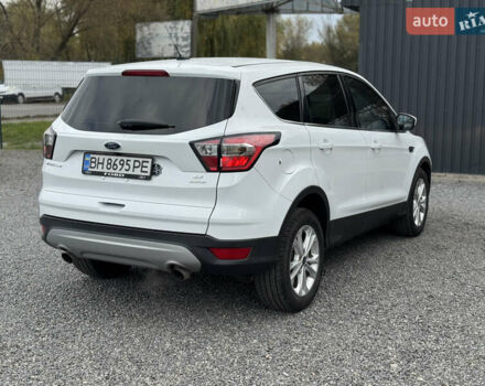 Белый Форд Эскейп, объемом двигателя 1.5 л и пробегом 121 тыс. км за 10999 $, фото 4 на Automoto.ua