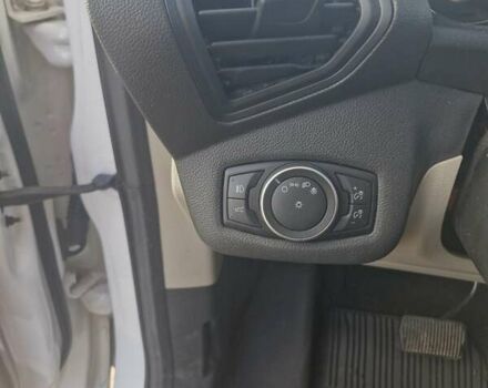 Білий Форд Ескейп, об'ємом двигуна 1.5 л та пробігом 102 тис. км за 14100 $, фото 11 на Automoto.ua