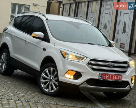 Белый Форд Эскейп, объемом двигателя 1.5 л и пробегом 169 тыс. км за 12900 $, фото 2 на Automoto.ua