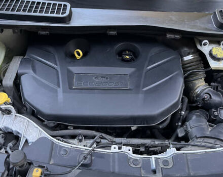 Белый Форд Эскейп, объемом двигателя 2 л и пробегом 93 тыс. км за 22000 $, фото 41 на Automoto.ua