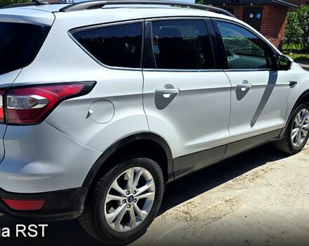 Белый Форд Эскейп, объемом двигателя 1.5 л и пробегом 51 тыс. км за 12500 $, фото 7 на Automoto.ua