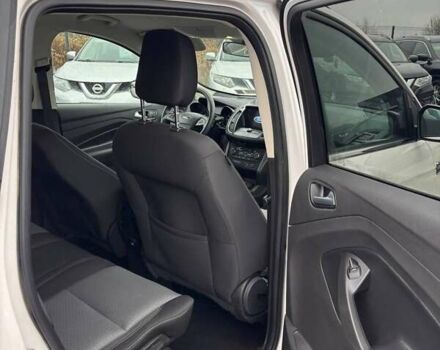 Білий Форд Ескейп, об'ємом двигуна 1.5 л та пробігом 191 тис. км за 10900 $, фото 10 на Automoto.ua