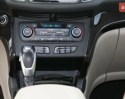 Білий Форд Ескейп, об'ємом двигуна 2 л та пробігом 69 тис. км за 12100 $, фото 10 на Automoto.ua