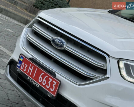 Белый Форд Эскейп, объемом двигателя 1.5 л и пробегом 130 тыс. км за 13400 $, фото 11 на Automoto.ua