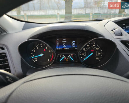 Белый Форд Эскейп, объемом двигателя 2.49 л и пробегом 65 тыс. км за 11000 $, фото 6 на Automoto.ua