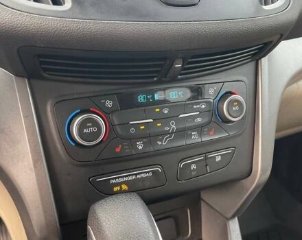 Белый Форд Эскейп, объемом двигателя 1.5 л и пробегом 269 тыс. км за 9600 $, фото 15 на Automoto.ua