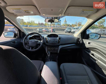 Белый Форд Эскейп, объемом двигателя 2.5 л и пробегом 97 тыс. км за 11000 $, фото 12 на Automoto.ua