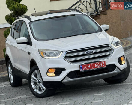 Белый Форд Эскейп, объемом двигателя 1.5 л и пробегом 130 тыс. км за 13400 $, фото 14 на Automoto.ua