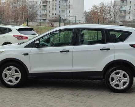 Белый Форд Эскейп, объемом двигателя 2.5 л и пробегом 113 тыс. км за 13900 $, фото 9 на Automoto.ua