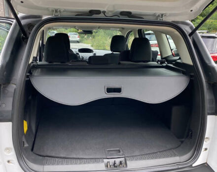 Форд Эскейп 2018 в Львове на Automoto.ua Белый Форд Эскейп, объемом двигателя 2.49 л и пробегом 63 тыс. км за 14500 $, фото 13 на Automoto.ua