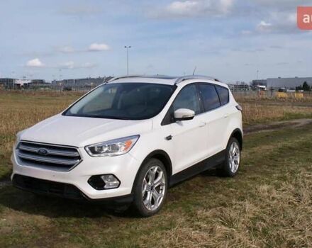 Білий Форд Ескейп, об'ємом двигуна 2 л та пробігом 69 тис. км за 12100 $, фото 5 на Automoto.ua