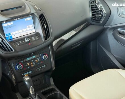 Білий Форд Ескейп, об'ємом двигуна 1.5 л та пробігом 123 тис. км за 15790 $, фото 27 на Automoto.ua