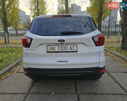 Белый Форд Эскейп, объемом двигателя 2.49 л и пробегом 65 тыс. км за 11000 $, фото 9 на Automoto.ua