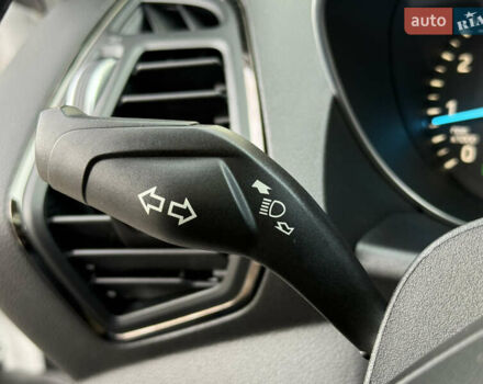 Белый Форд Эскейп, объемом двигателя 1.5 л и пробегом 130 тыс. км за 13400 $, фото 50 на Automoto.ua